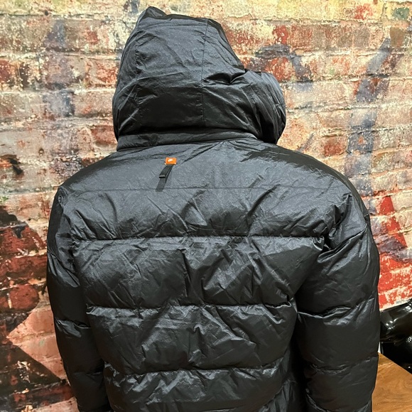 NEW NIKE Women's  THERMA-FIT CITY SERIES SYNTHETIC FILL SHINE PARKA DQ6878-010 - Picture 4 of 13